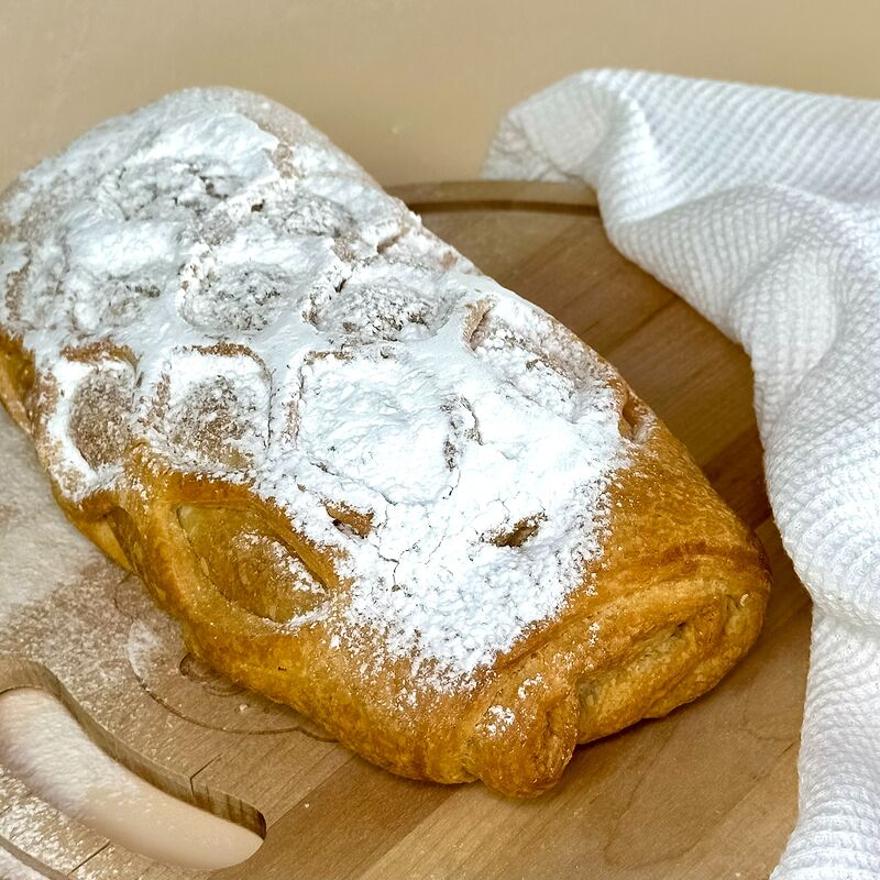 Штрудель с яблоком и корицей - Хлебница